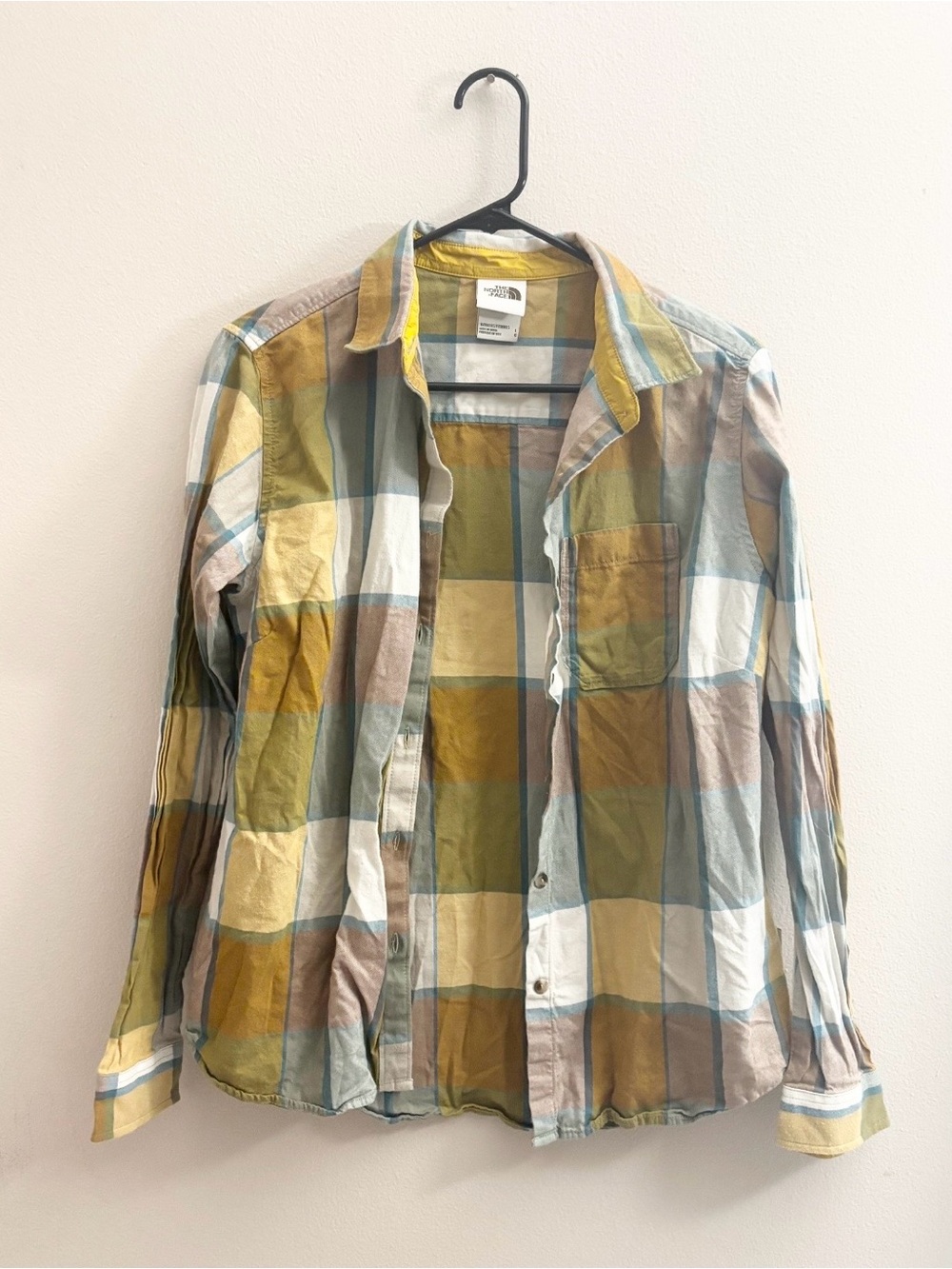 5/$15 🩷 MUST BUNDLE The North Face Women's Yellow and Green Plaid Button-Down